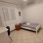 Kallistimon House Tatil Evi Ipsos