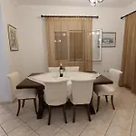 Tatil Evi Kallistimon House Ipsos