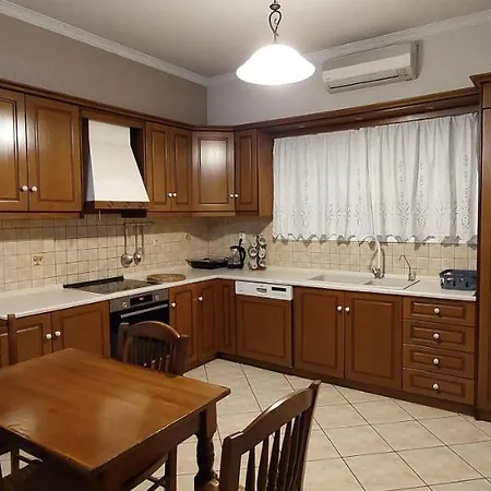 בית נופש Kallistimon House