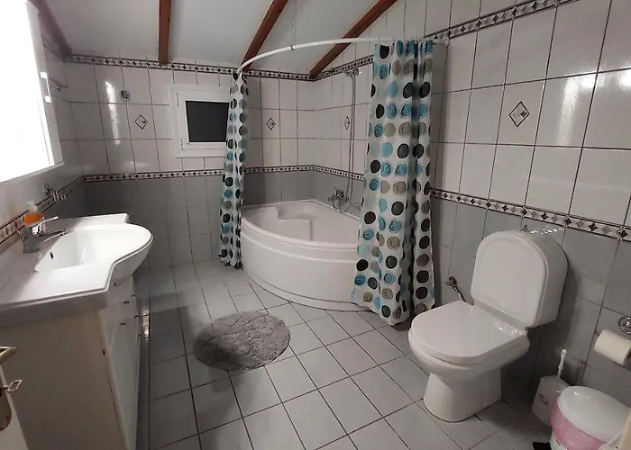 Kallistimon House 別荘 イプソス