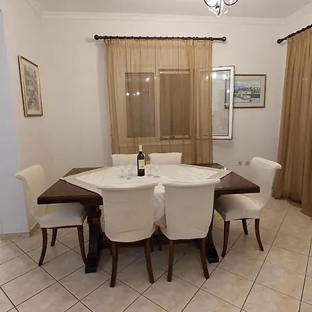 Prázdninový dům Kallistimon House Ipsos